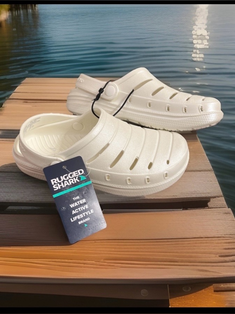 Rugged Shark Girls Size 1 Lightweight Swivel Strap EVA Clogs White Pearl